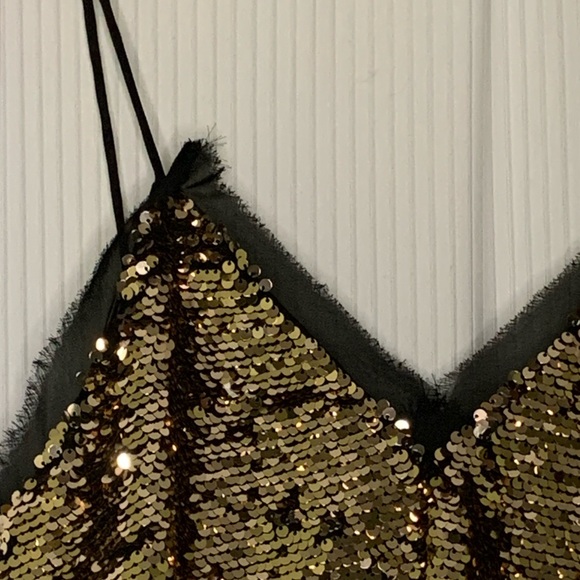 H&M Gold Sequin Camisole Top Lined Size 8 - Picture 3 of 7